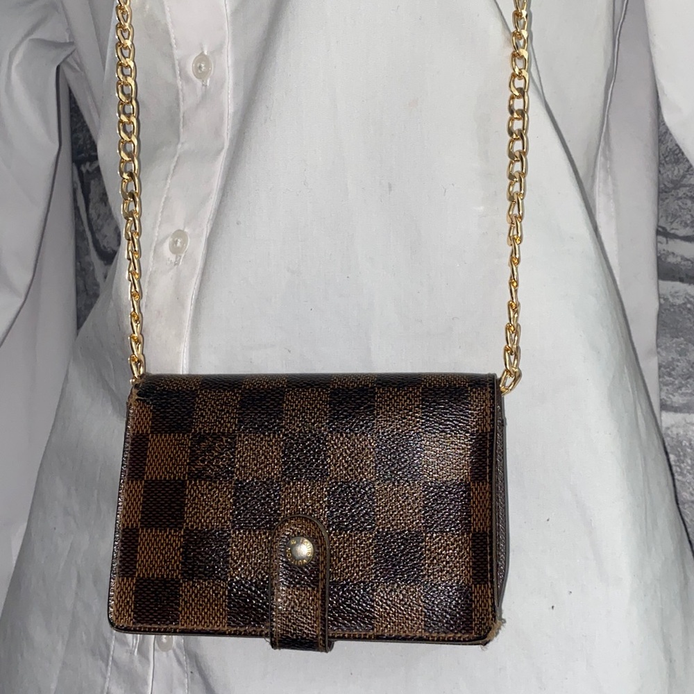 Authentic Louis Vuitton Damier Kisslock Wallet - Picture 15 of 16